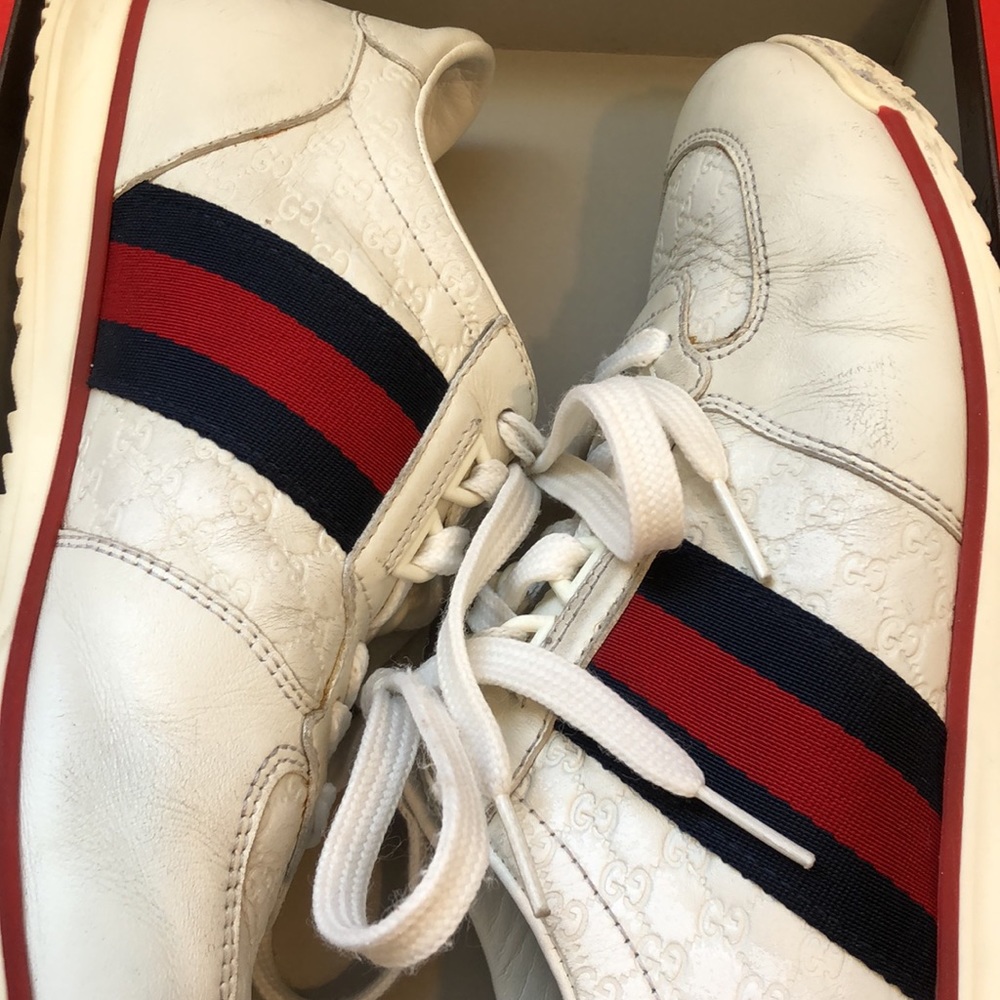 Gucci Leather Sneakers - Picture 11 of 11